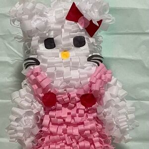 Hello Kitty Pinata